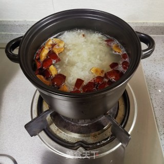 银耳红枣大米粥的做法步骤：5