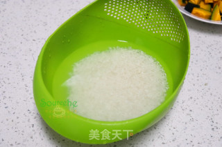 南瓜蒸米饭的做法步骤：3