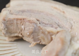 白切五花肉的做法步骤：4