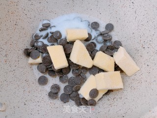迷你布朗尼的做法步骤：1