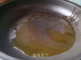 炸鸡蛋酱的做法步骤：3