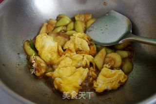 西葫芦炒鸡蛋的做法步骤：6