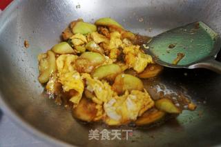 西葫芦炒鸡蛋的做法步骤：7