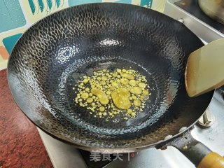 杨梅泥焖鸭的做法步骤：3