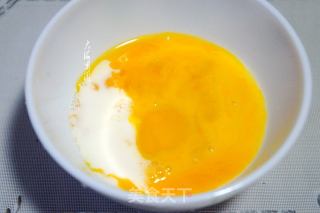 火腿煎蛋的做法步骤：2