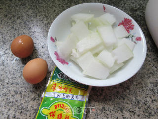 榨菜丝鸡蛋冬瓜汤的做法步骤：1