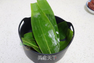 糯米腊肠饭的做法步骤：2