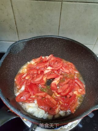 嫩滑牛肉烧番茄的做法步骤：4