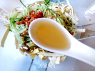 凉拌豆皮的做法步骤：9