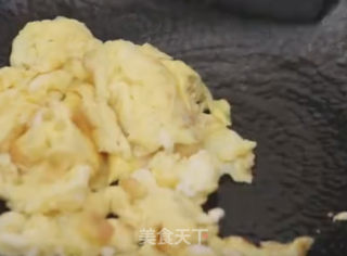 莴笋炒蛋的做法步骤：3