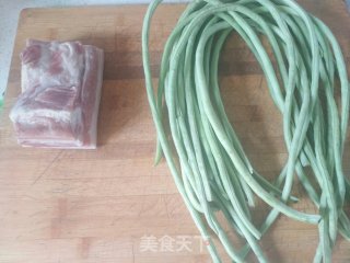 豆角焖面的做法步骤：1