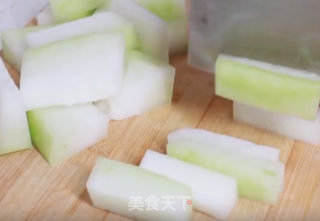 脆皮冬瓜条的做法步骤：1