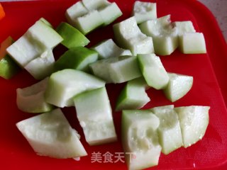 鸡蛋蔬菜沙拉的做法步骤：2