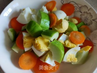 鸡蛋蔬菜沙拉的做法步骤：5