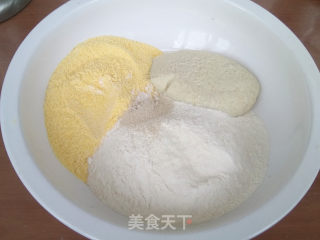 鸡蛋茴香馅菜团子的做法步骤：1