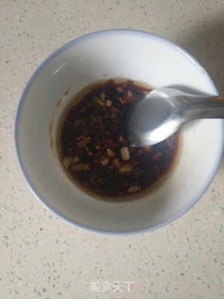 蒜蓉金针菇的做法步骤：4