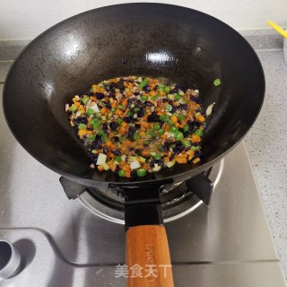 多彩炒米饭的做法步骤：6