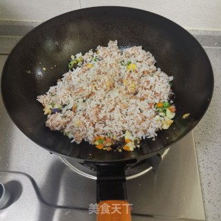 多彩炒米饭的做法步骤：8