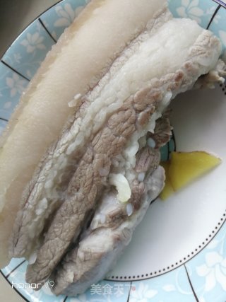 麻辣回锅肉的做法步骤：2