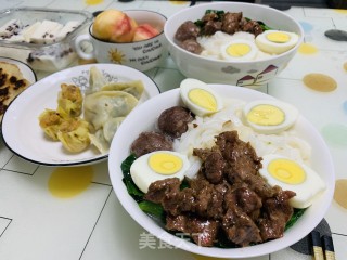 潮州牛肉丸粉条汤的做法步骤：11