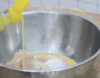 炸鸡排的做法步骤：1
