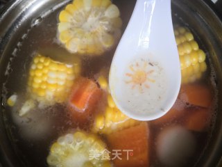 胡萝卜玉米汤的做法步骤：7
