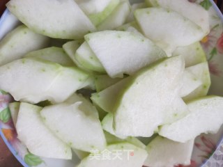 冬瓜鸭腿汤的做法步骤：2