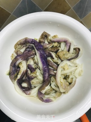 手撕茄子的做法步骤：5