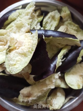 肉末烧茄子的做法步骤：2