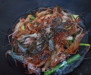 盐水煮小河虾的做法步骤：4