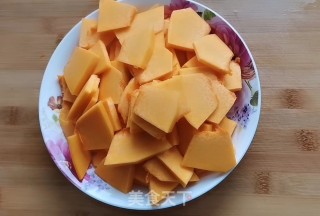 南瓜馒头的做法步骤：1