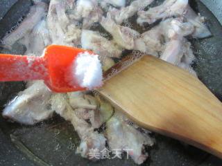 咖喱土豆鸭锁骨的做法步骤：6