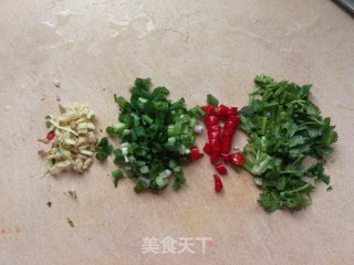 酸辣粉丝的做法步骤：1