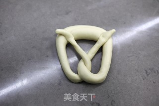 德国碱水包的做法步骤：9