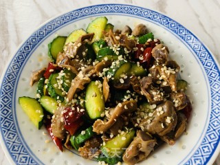 火麻仁香辣黄瓜鸡珍的做法步骤：4