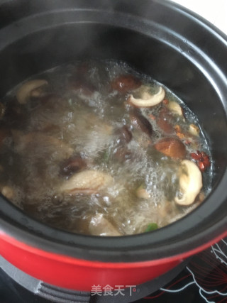 香菇土豆炖鸡的做法步骤：19