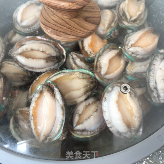 胡萝卜鲍鱼粥的做法步骤：3