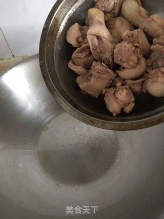 紫苏子姜炒鸭的做法步骤：4
