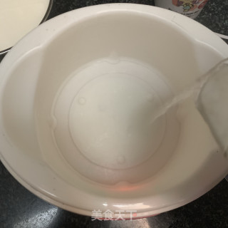 果粒谷物脆拌酸奶的做法步骤：8