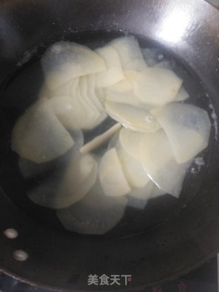 凉拌土豆片的做法步骤：3