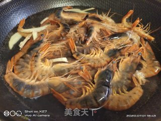 水煮草虾的做法步骤：3