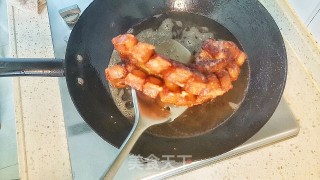 脆皮五花肉的做法步骤：4