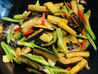 火麻仁烧茄子的做法步骤：7