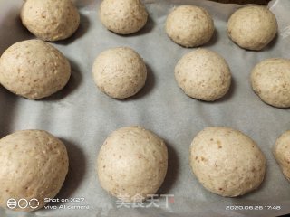 花生芝麻面包的做法步骤：8