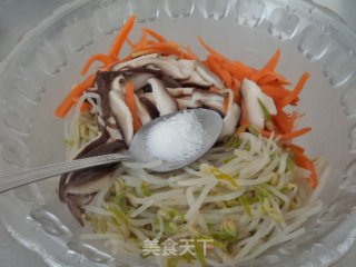多彩豆芽菜的做法步骤：8