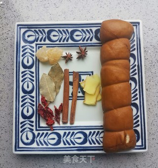 红烧豆腐卷的做法步骤：1