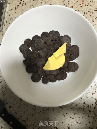巧克力蓝莓蛋糕的做法步骤：1