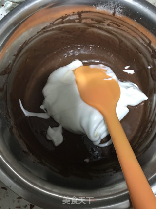 巧克力蓝莓蛋糕的做法步骤：16