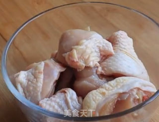 鲜菇鸡肉煲的做法步骤：1