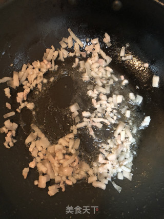 蒜薹炒肉的做法步骤：4